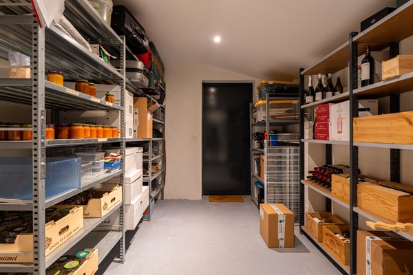 Medium property photo - Zuidhollandsedijk 141, 5171 TL Kaatsheuvel